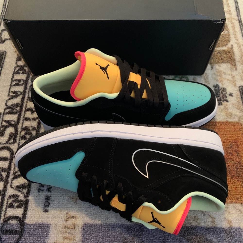 Jordan 1 low - Picture 3 of 4
